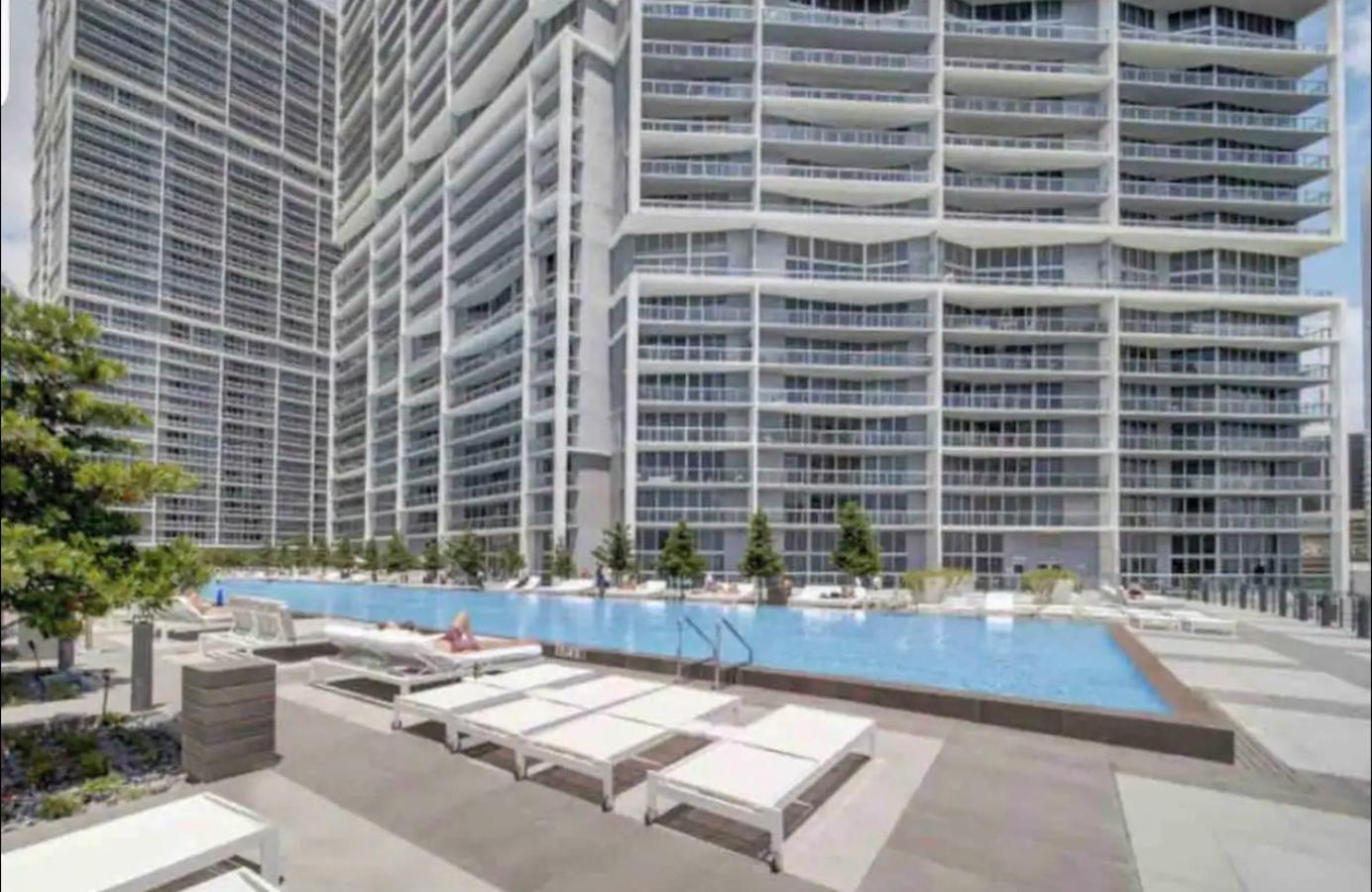 *Iconic W Icon Condo/ Pool&Waterviews*Freespa* Майами Экстерьер фото