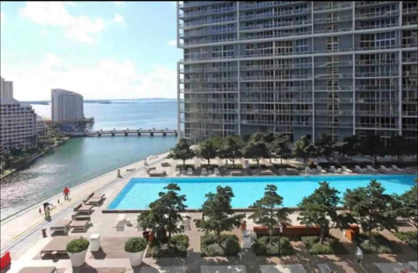 *Iconic W Icon Condo/ Pool&Waterviews*Freespa* Майами Экстерьер фото